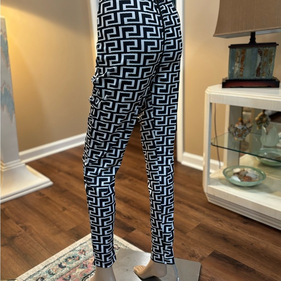 ECCLECTIC, FUN, FUNKY & UNIQUE PANTS EXCELLENT CONDITION - Picture 6 of 9